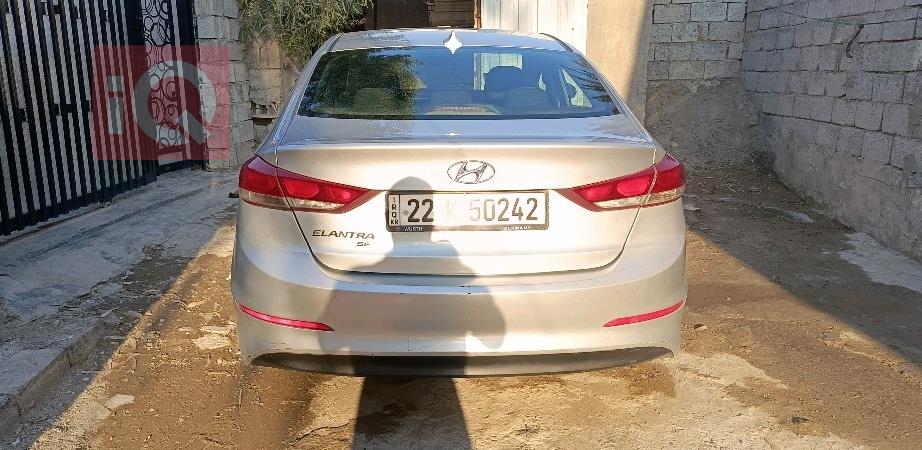 هيونداي النترا